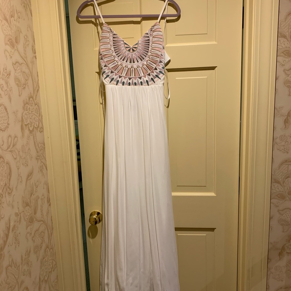 Lulus White embroidered maxi dress